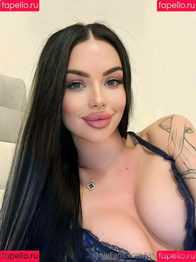 Jasmine Mills / jasmine.mills / jasmine__mills Onlyfans Photo Gallery 