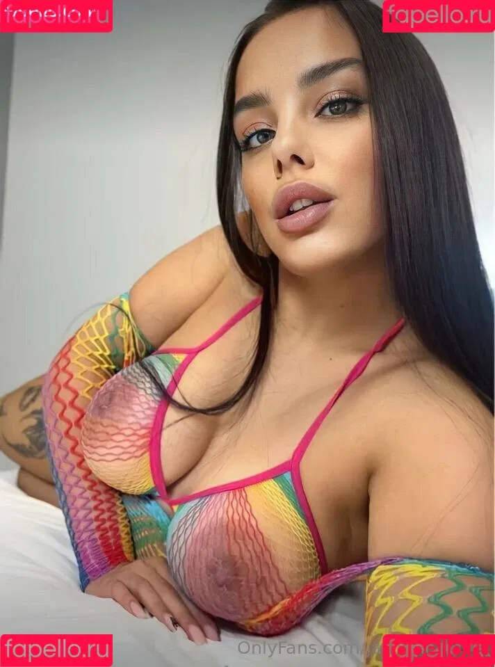 Jasmine Mills / jasmine.mills / jasmine__mills Onlyfans Photo Gallery 