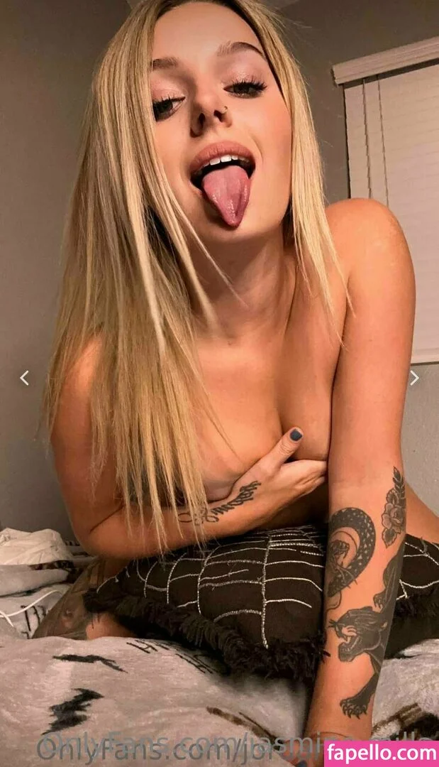 Jasmine Mills / jasmine.mills / jasmine__mills Onlyfans Photo Gallery 