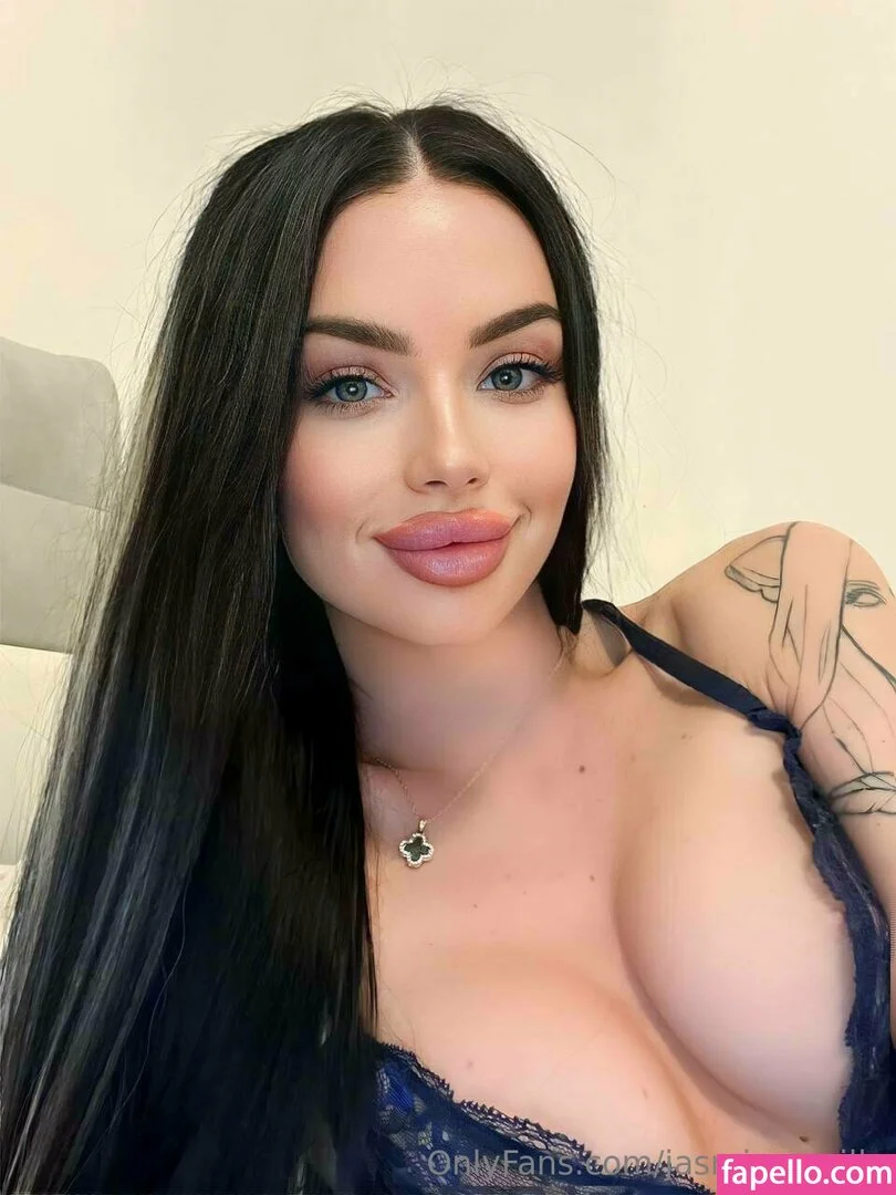 Jasmine Mills / jasmine.mills / jasmine__mills Onlyfans Photo Gallery 