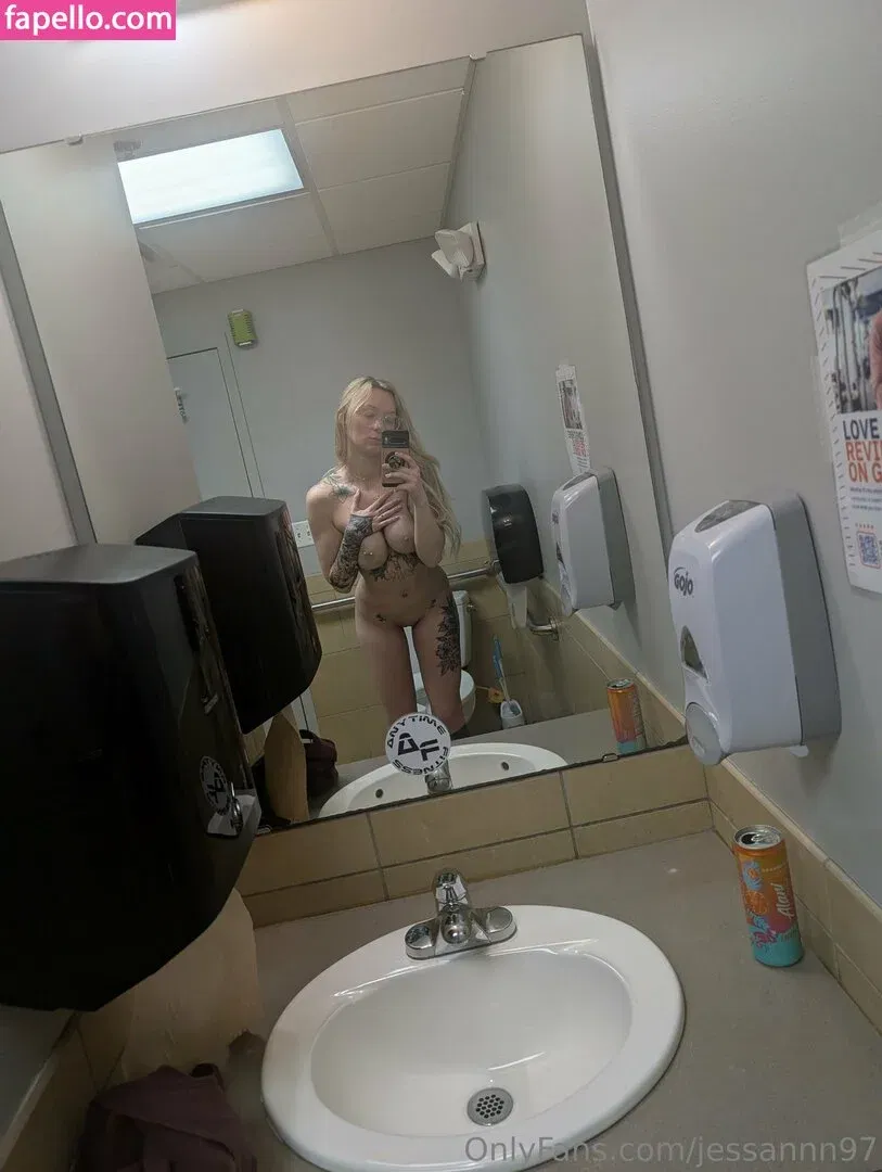 jessannn97 / jesserin97 Onlyfans Photo Gallery 