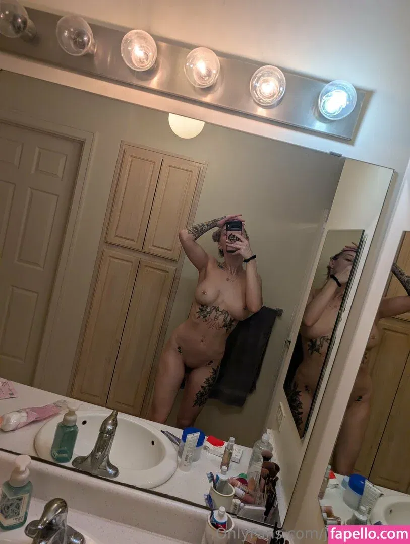 jessannn97 / jesserin97 Onlyfans Photo Gallery 