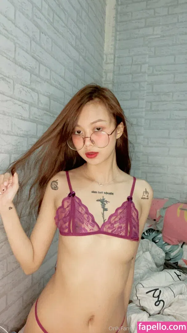 trxxpst / xpopsterx Onlyfans Photo Gallery 