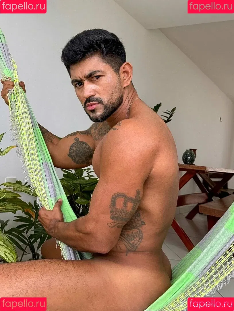 boyfromphub Onlyfans Photo Gallery 