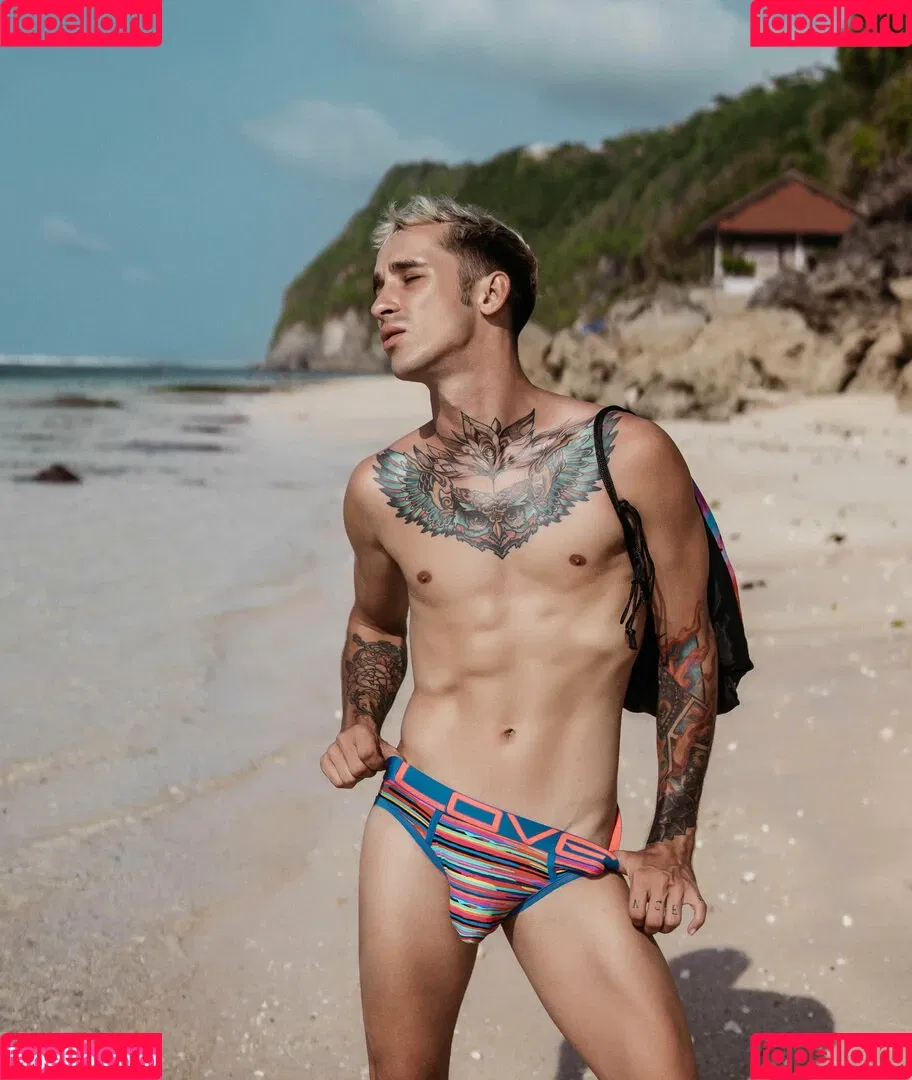 boyfromphub Onlyfans Photo Gallery 
