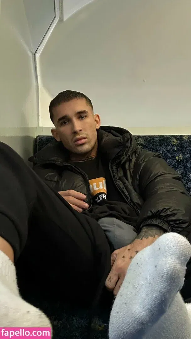 boyfromphub Onlyfans Photo Gallery 