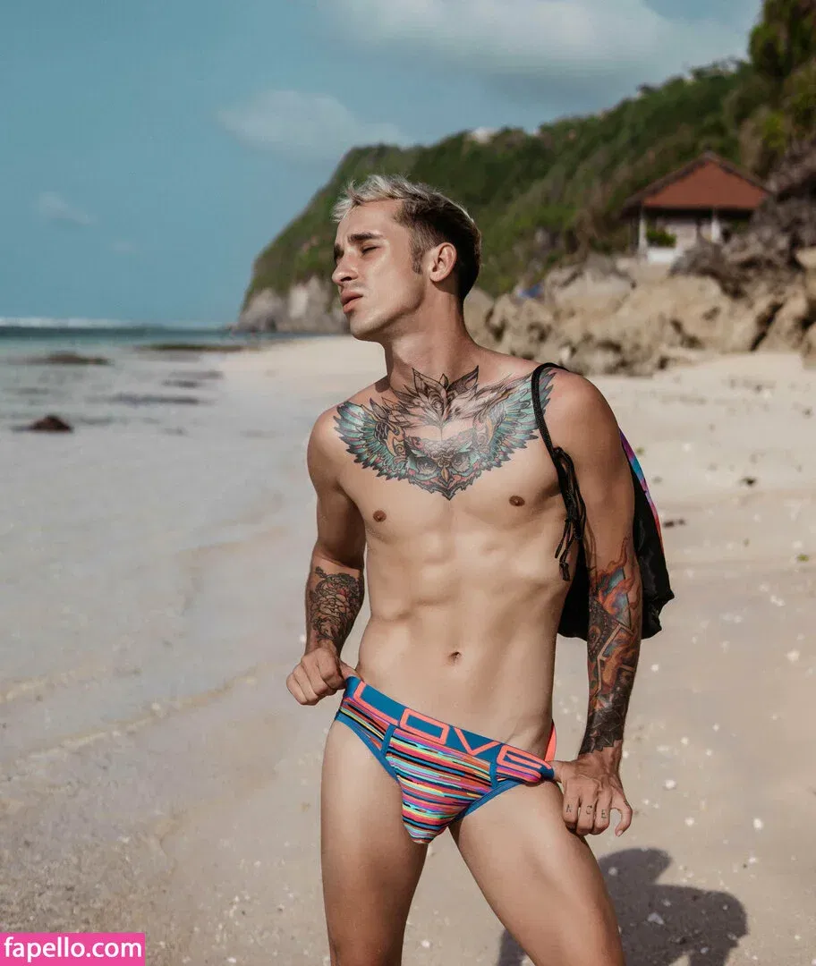 boyfromphub Onlyfans Photo Gallery 