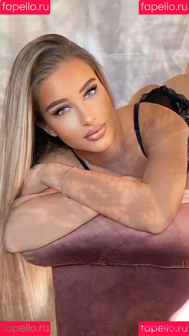 JackyZyrus / jacquelinax Onlyfans Photo Gallery 