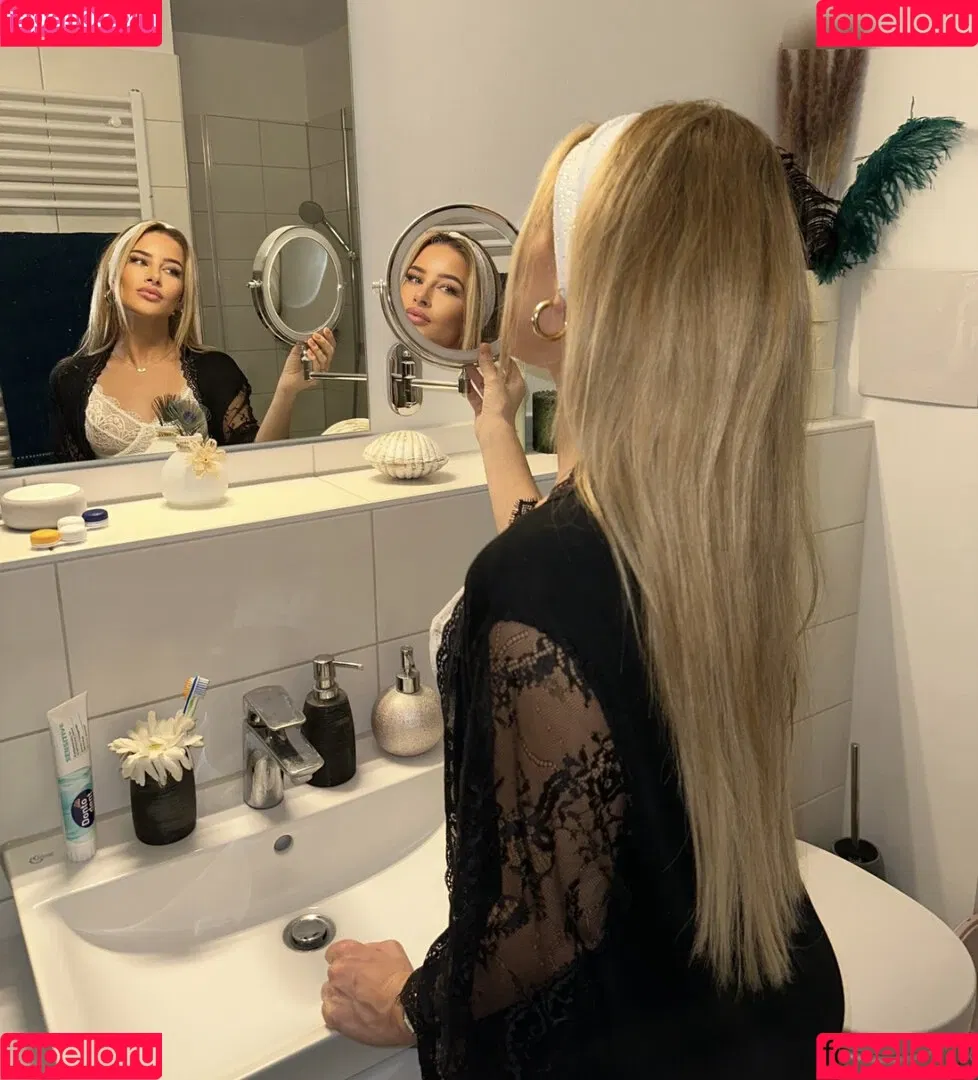 JackyZyrus / jacquelinax Onlyfans Photo Gallery 