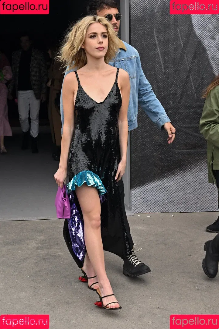 AdventuresSabrina / Kiernan Shipka / kiernanshipka Onlyfans Photo Gallery 