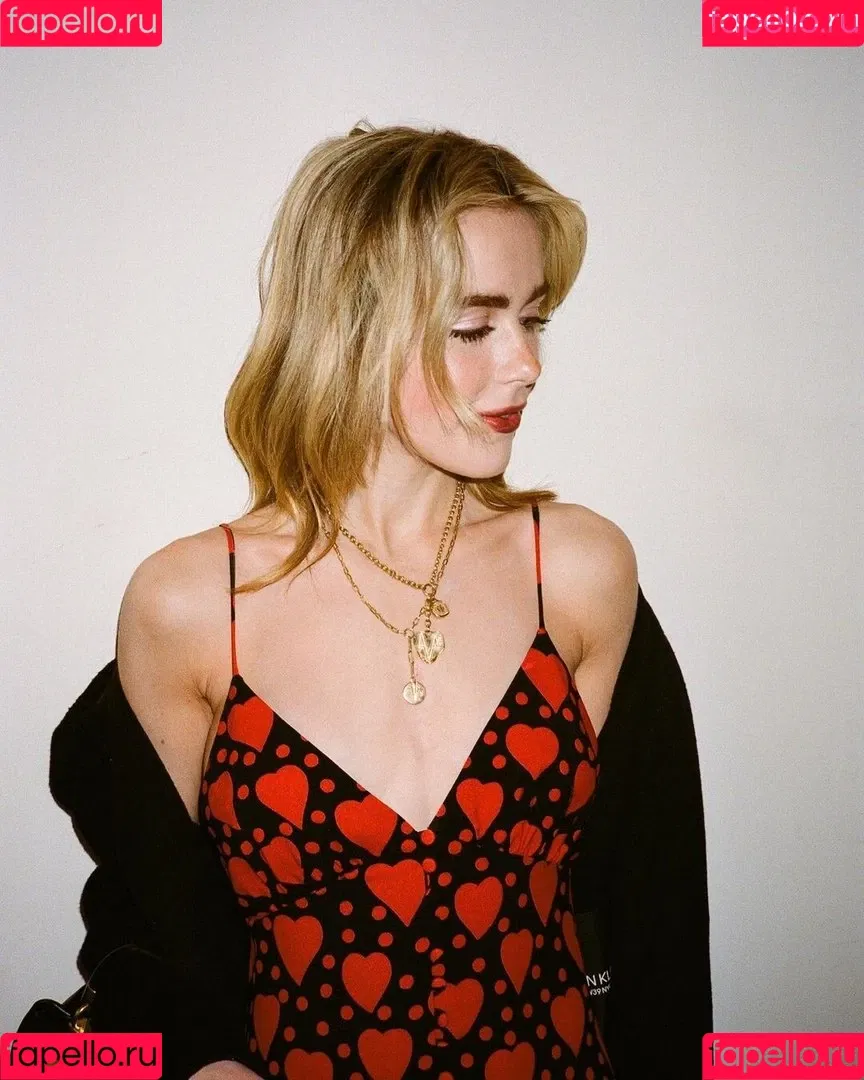 AdventuresSabrina / Kiernan Shipka / kiernanshipka Onlyfans Photo Gallery 