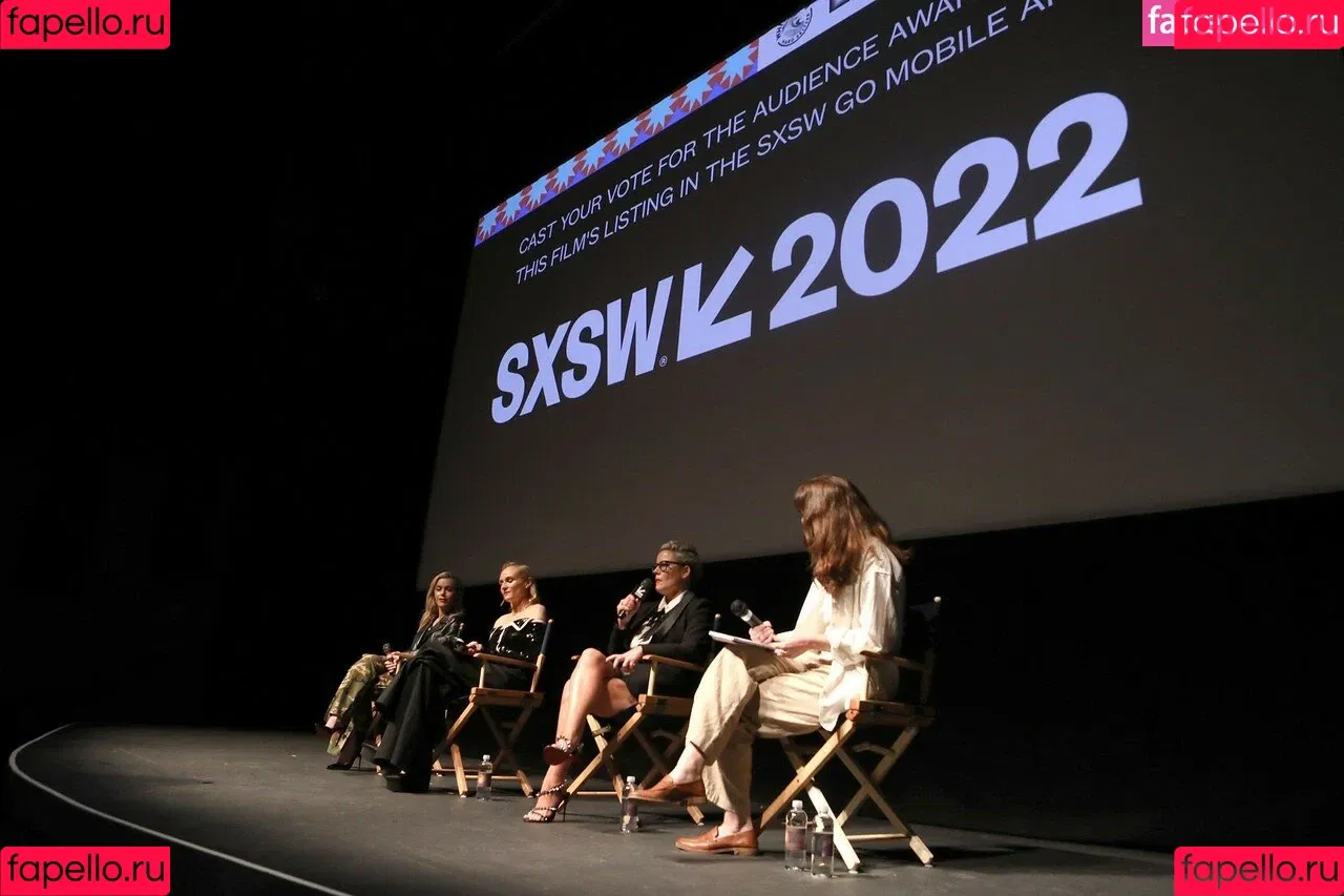 AdventuresSabrina / Kiernan Shipka / kiernanshipka Onlyfans Photo Gallery 