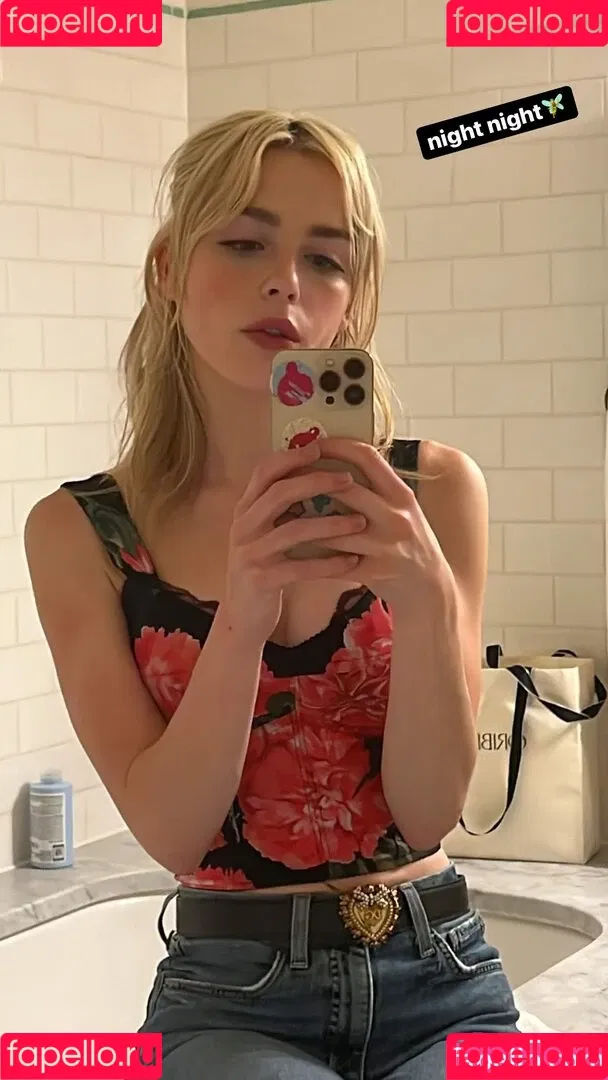AdventuresSabrina / Kiernan Shipka / kiernanshipka Onlyfans Photo Gallery 