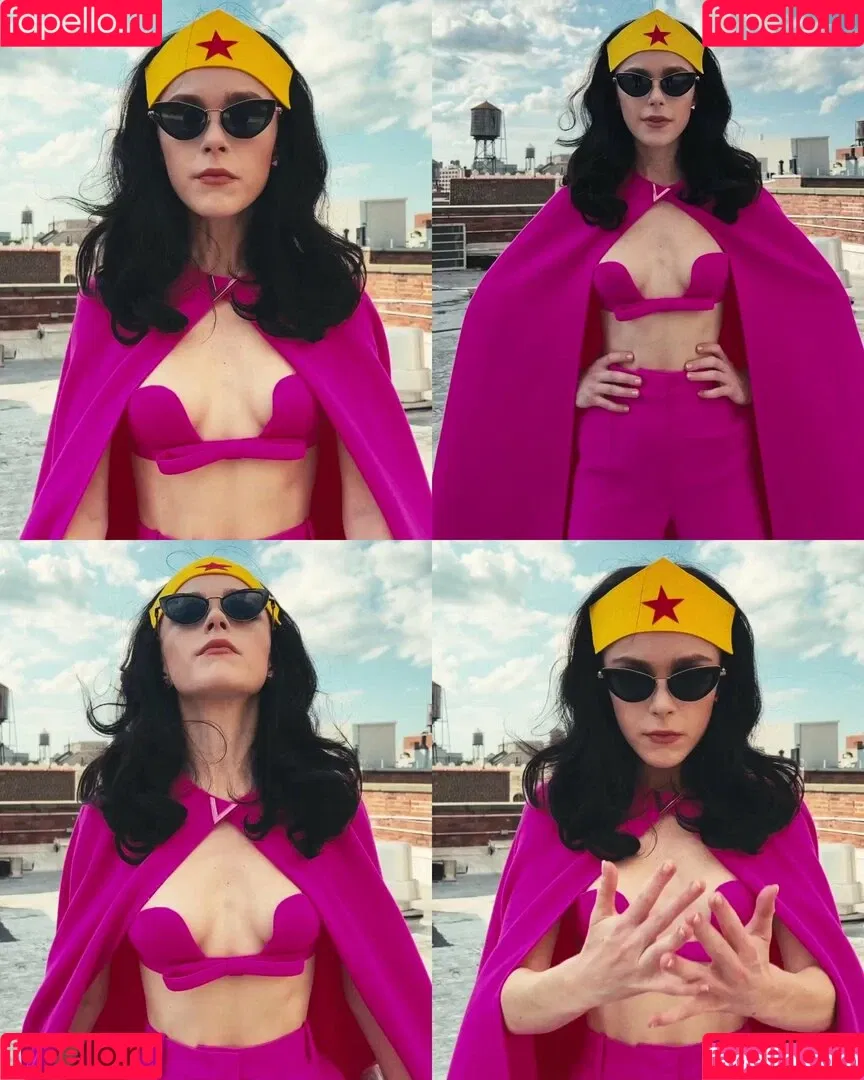 AdventuresSabrina / Kiernan Shipka / kiernanshipka Onlyfans Photo Gallery 