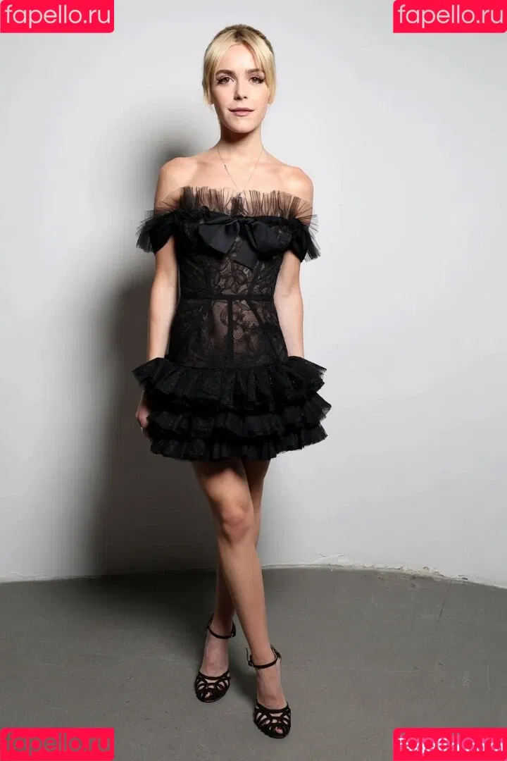 AdventuresSabrina / Kiernan Shipka / kiernanshipka Onlyfans Photo Gallery 