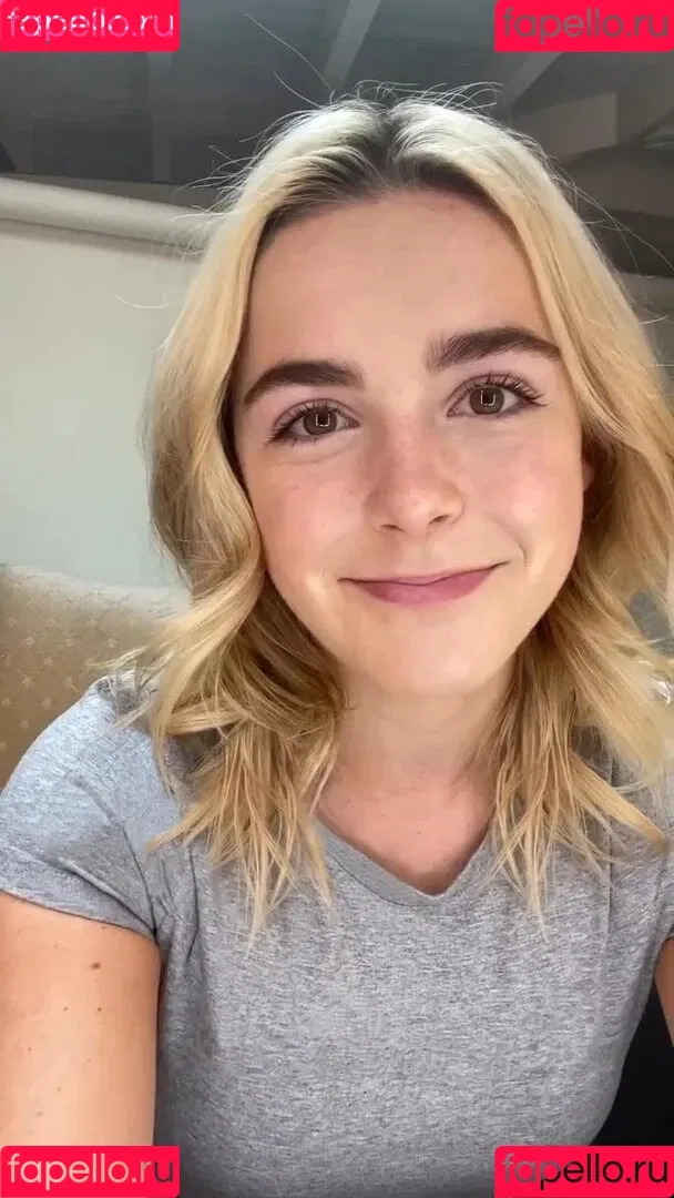 AdventuresSabrina / Kiernan Shipka / kiernanshipka Onlyfans Photo Gallery 