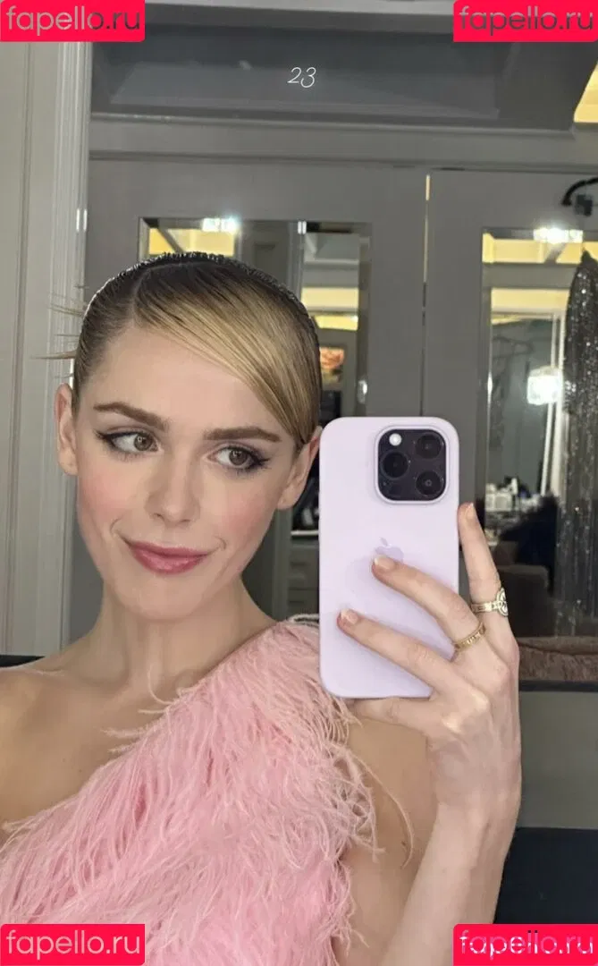 AdventuresSabrina / Kiernan Shipka / kiernanshipka Onlyfans Photo Gallery 