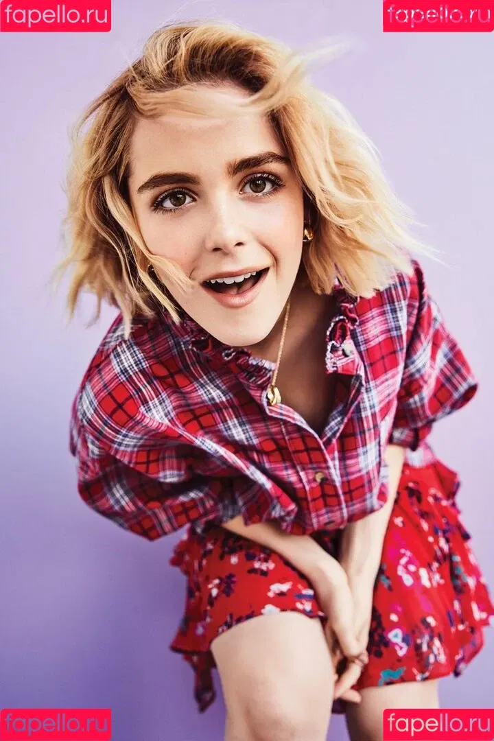 AdventuresSabrina / Kiernan Shipka / kiernanshipka Onlyfans Photo Gallery 