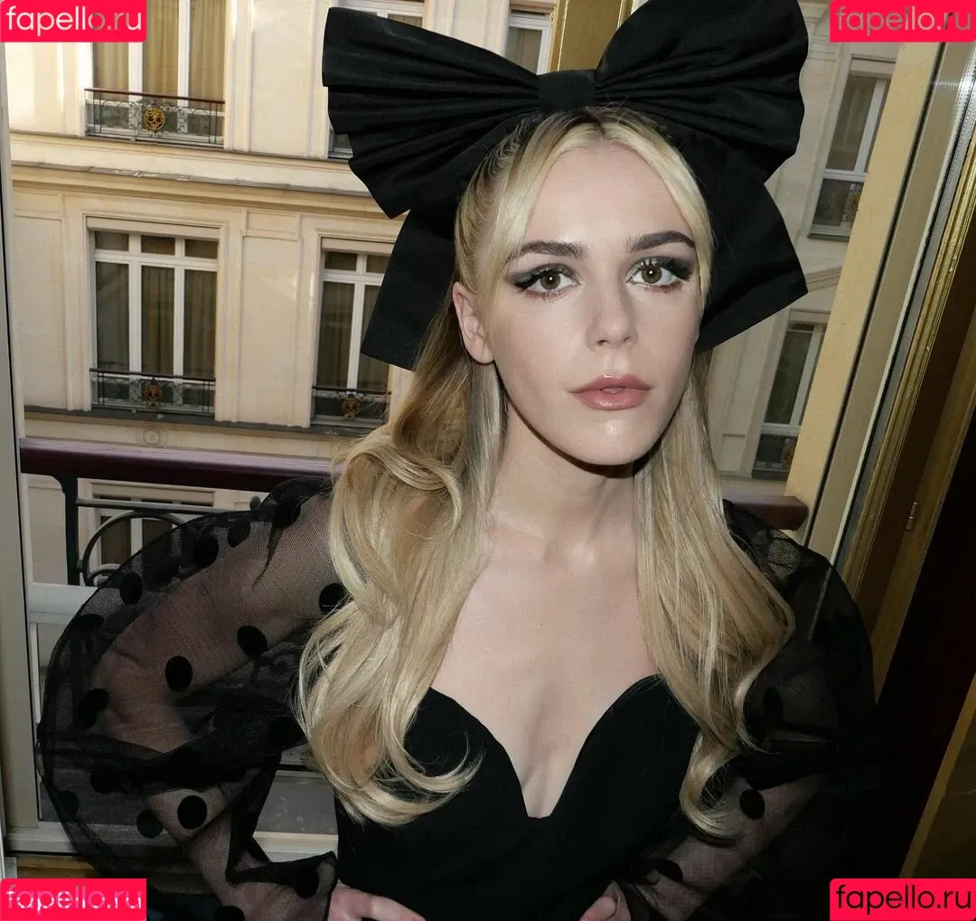 AdventuresSabrina / Kiernan Shipka / kiernanshipka Onlyfans Photo Gallery 