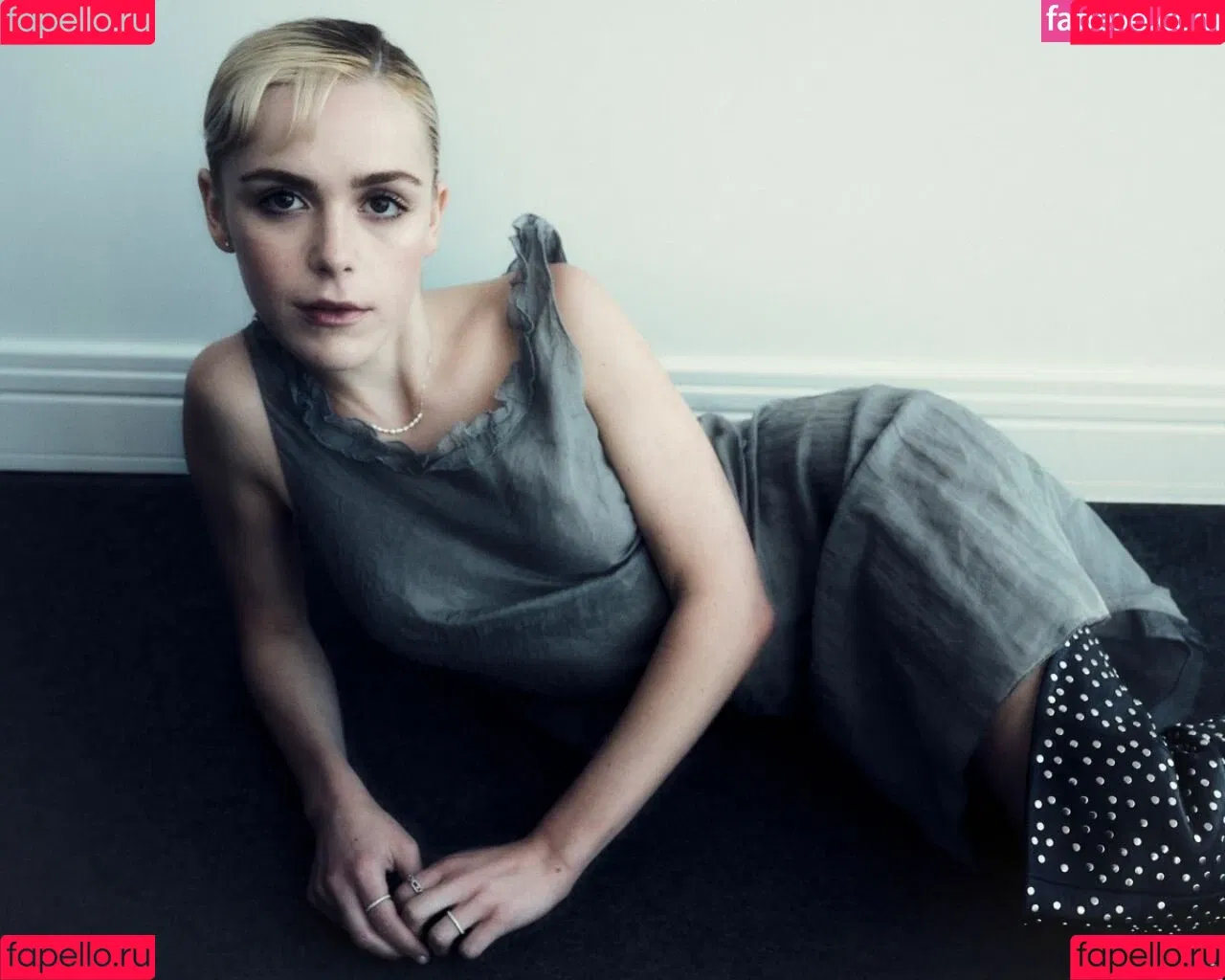 AdventuresSabrina / Kiernan Shipka / kiernanshipka Onlyfans Photo Gallery 