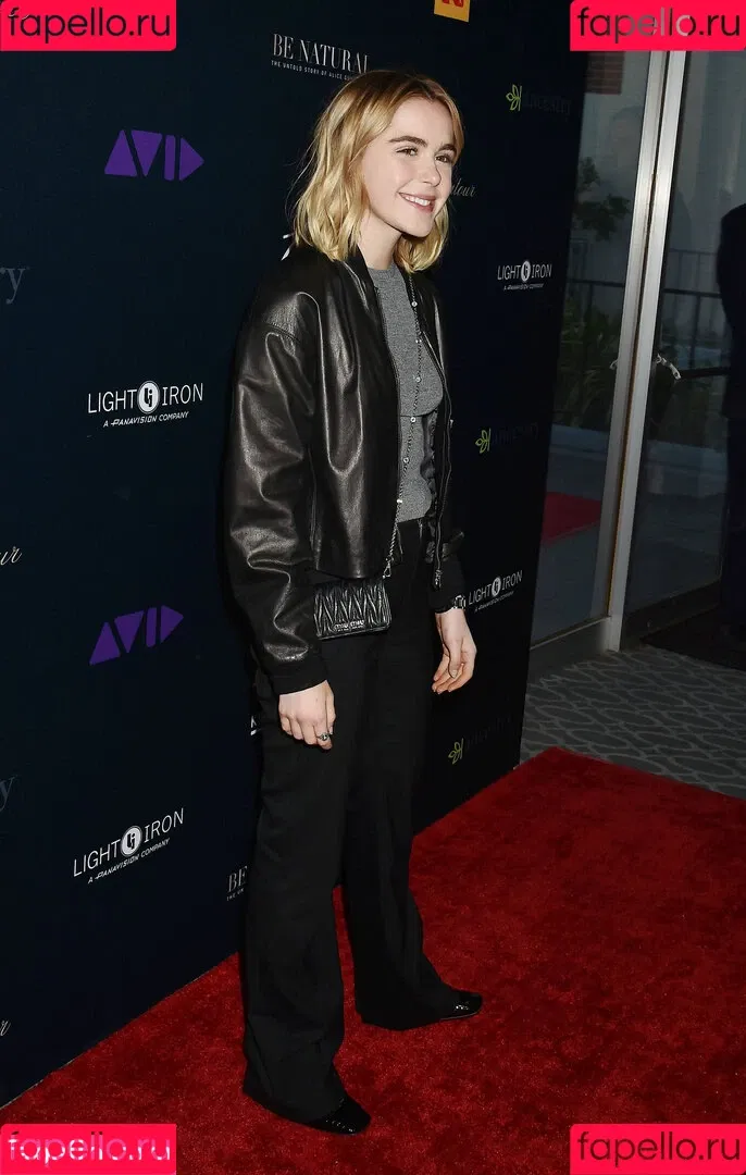AdventuresSabrina / Kiernan Shipka / kiernanshipka Onlyfans Photo Gallery 