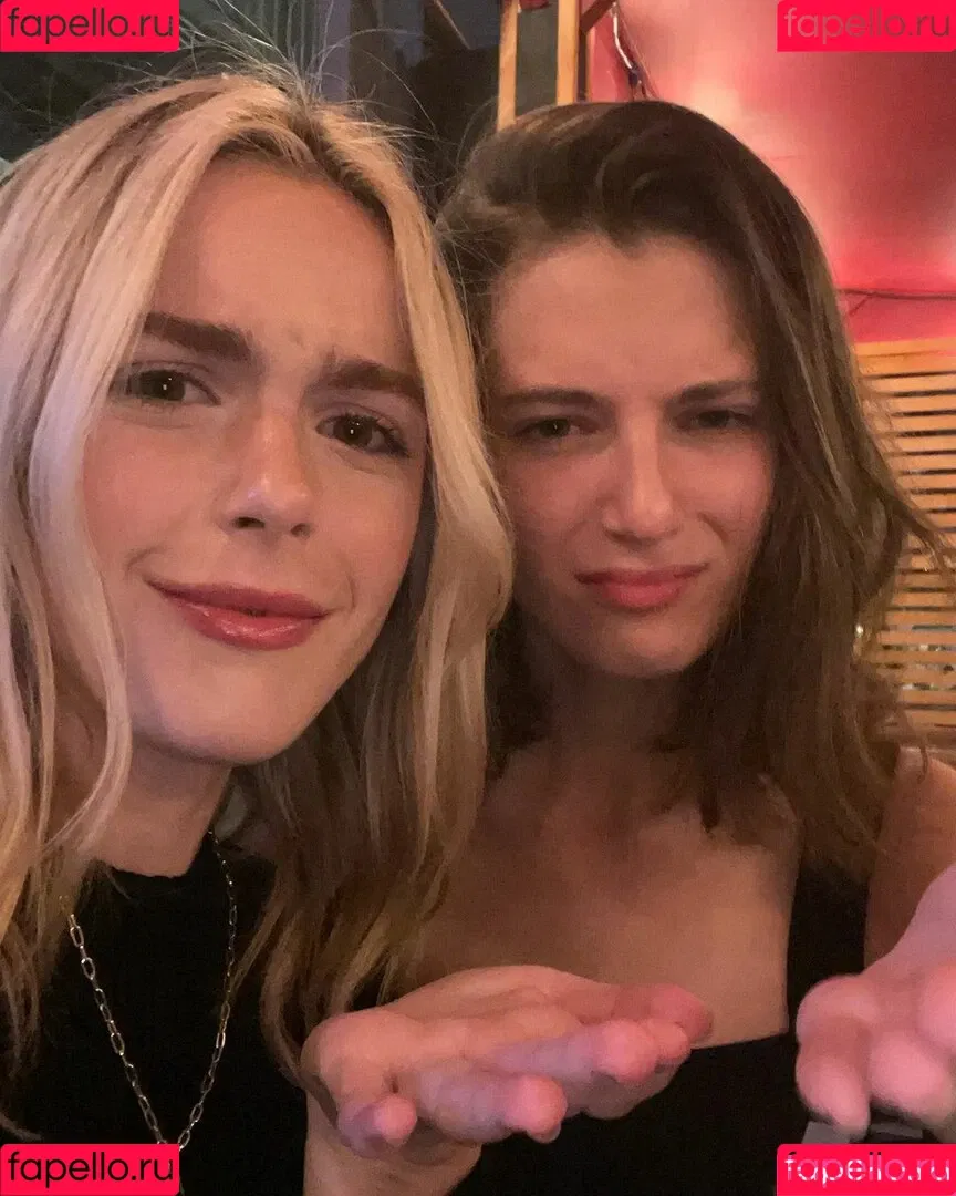 AdventuresSabrina / Kiernan Shipka / kiernanshipka Onlyfans Photo Gallery 