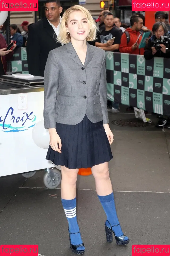 AdventuresSabrina / Kiernan Shipka / kiernanshipka Onlyfans Photo Gallery 