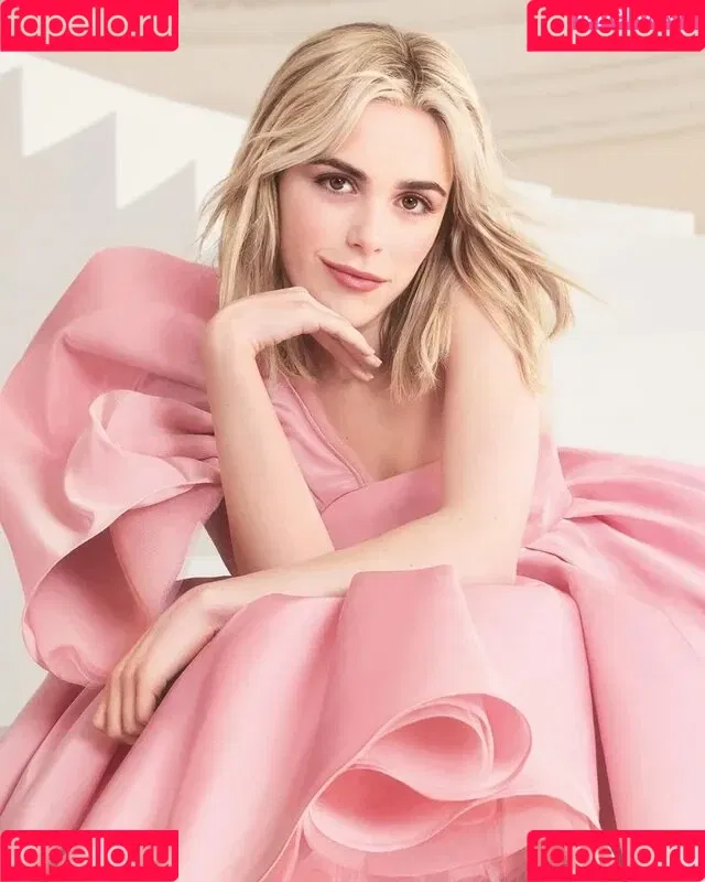AdventuresSabrina / Kiernan Shipka / kiernanshipka Onlyfans Photo Gallery 