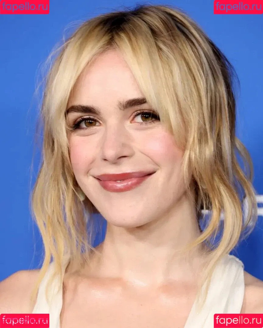 AdventuresSabrina / Kiernan Shipka / kiernanshipka Onlyfans Photo Gallery 