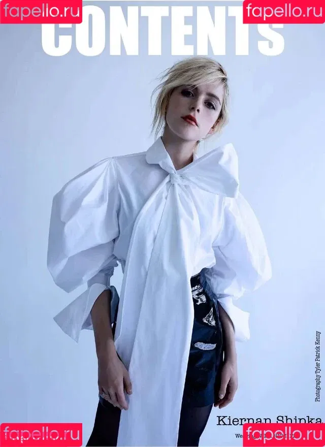 AdventuresSabrina / Kiernan Shipka / kiernanshipka Onlyfans Photo Gallery 
