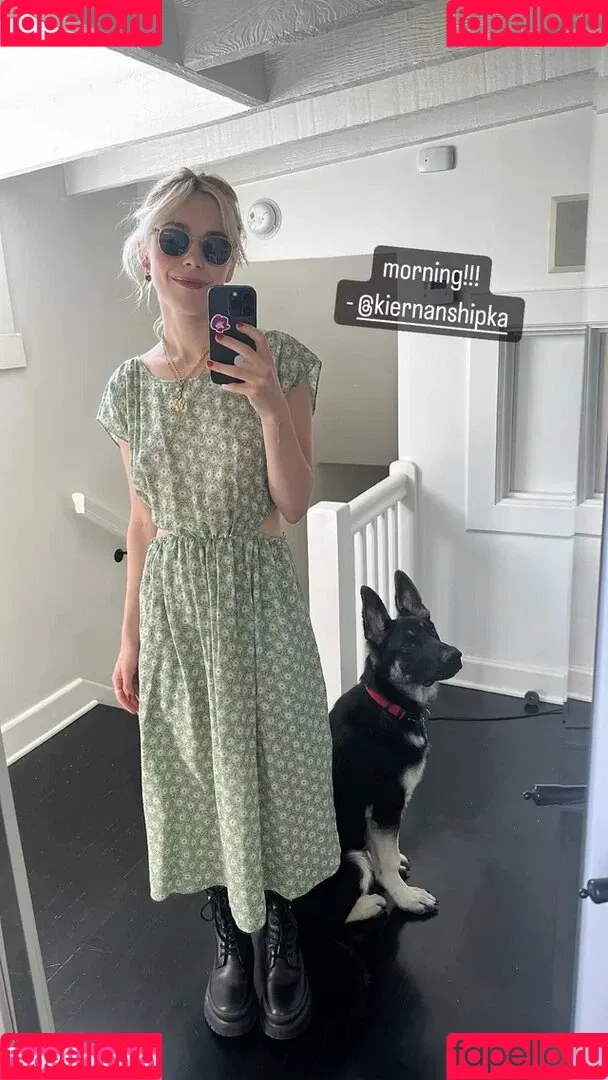 AdventuresSabrina / Kiernan Shipka / kiernanshipka Onlyfans Photo Gallery 