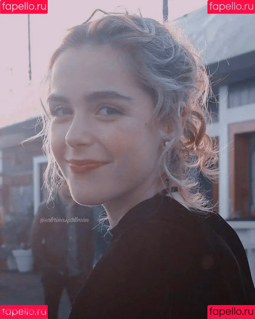 AdventuresSabrina / Kiernan Shipka / kiernanshipka Onlyfans Photo Gallery 