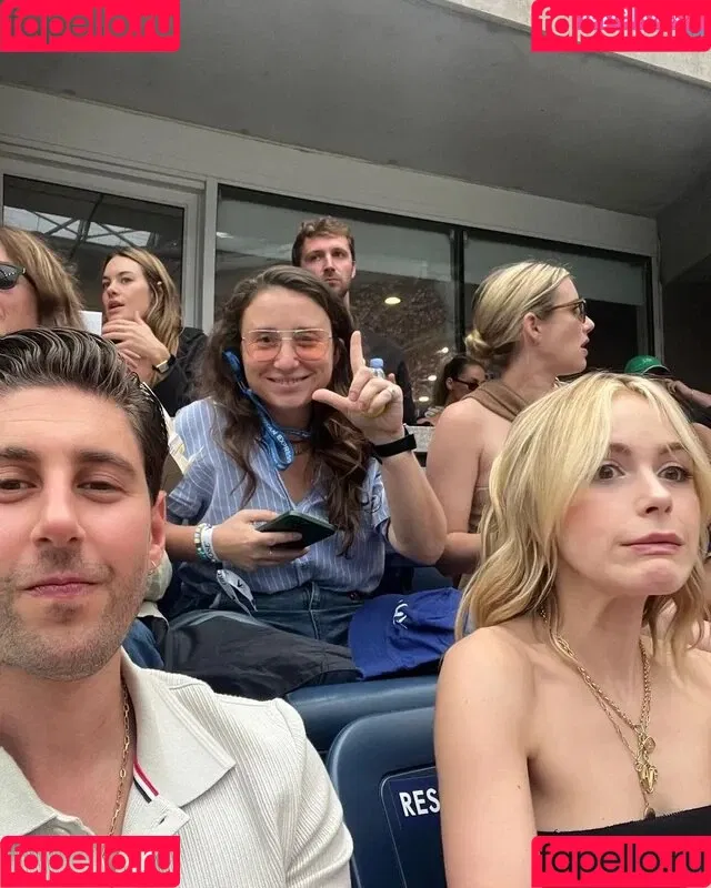 AdventuresSabrina / Kiernan Shipka / kiernanshipka Onlyfans Photo Gallery 