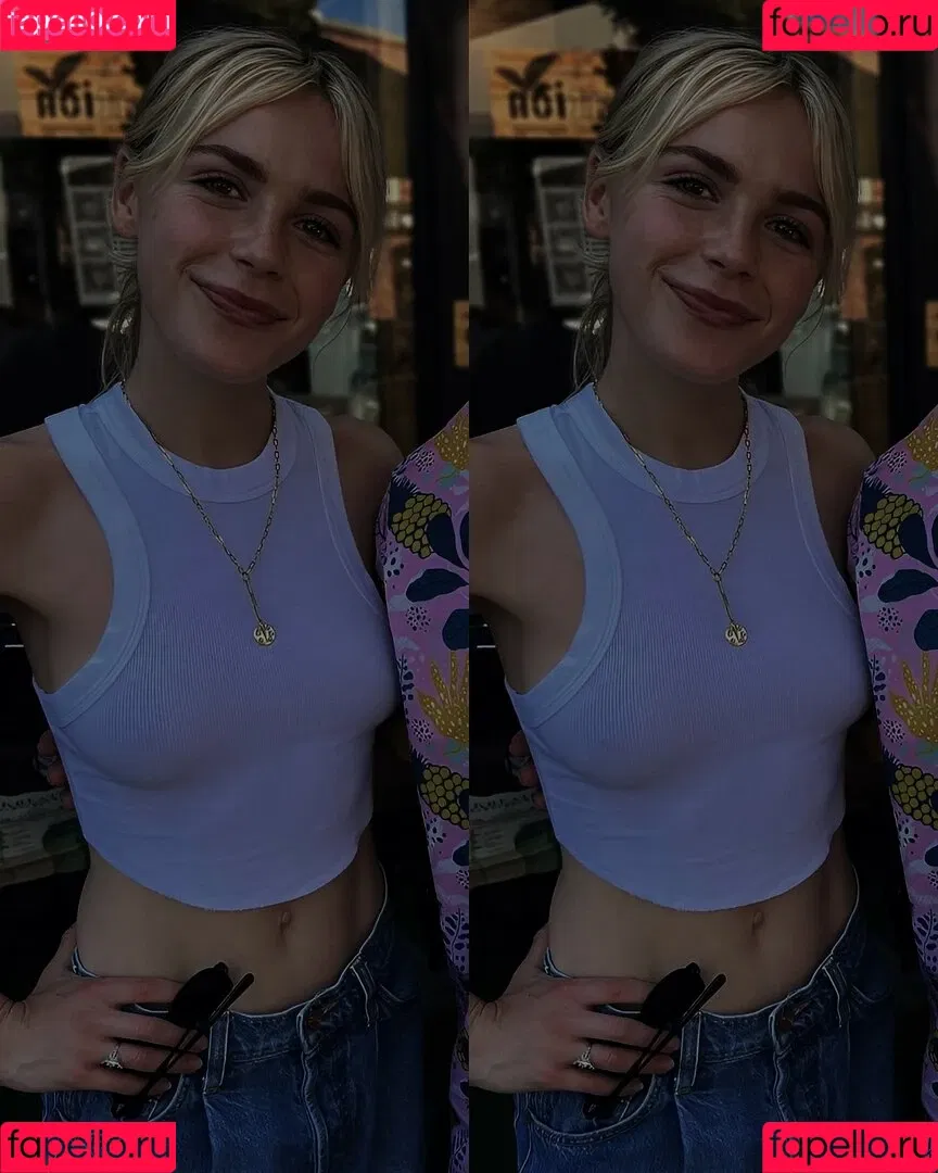 AdventuresSabrina / Kiernan Shipka / kiernanshipka Onlyfans Photo Gallery 