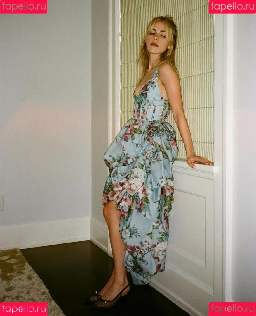 AdventuresSabrina / Kiernan Shipka / kiernanshipka Onlyfans Photo Gallery 