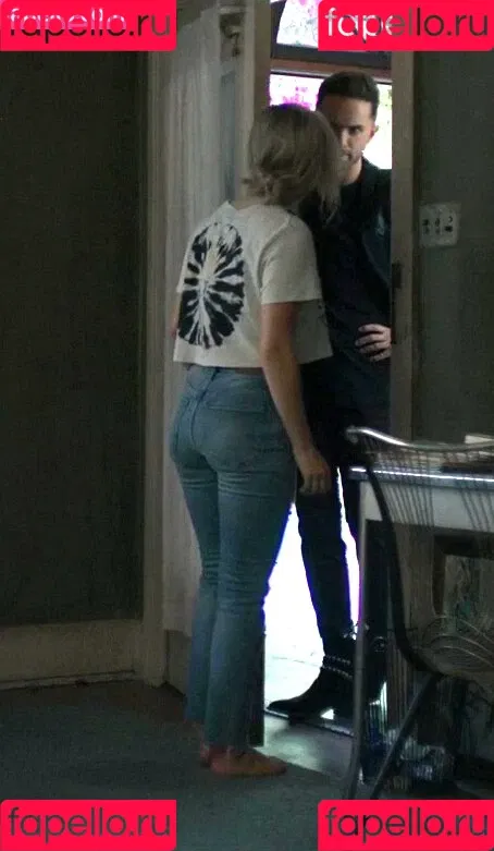 AdventuresSabrina / Kiernan Shipka / kiernanshipka Onlyfans Photo Gallery 