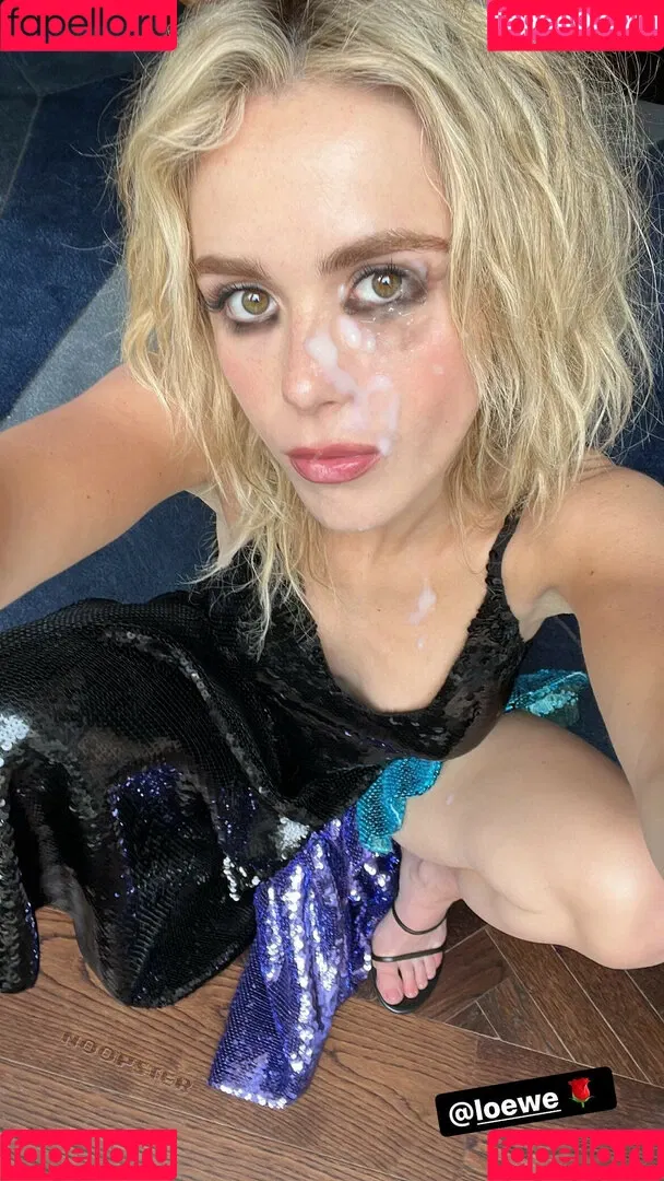 AdventuresSabrina / Kiernan Shipka / kiernanshipka Onlyfans Photo Gallery 