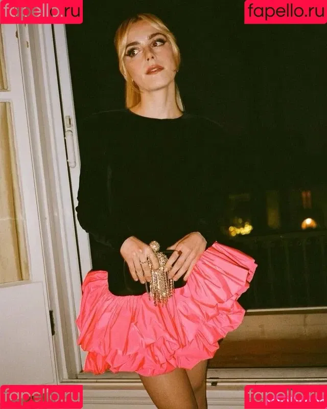 AdventuresSabrina / Kiernan Shipka / kiernanshipka Onlyfans Photo Gallery 