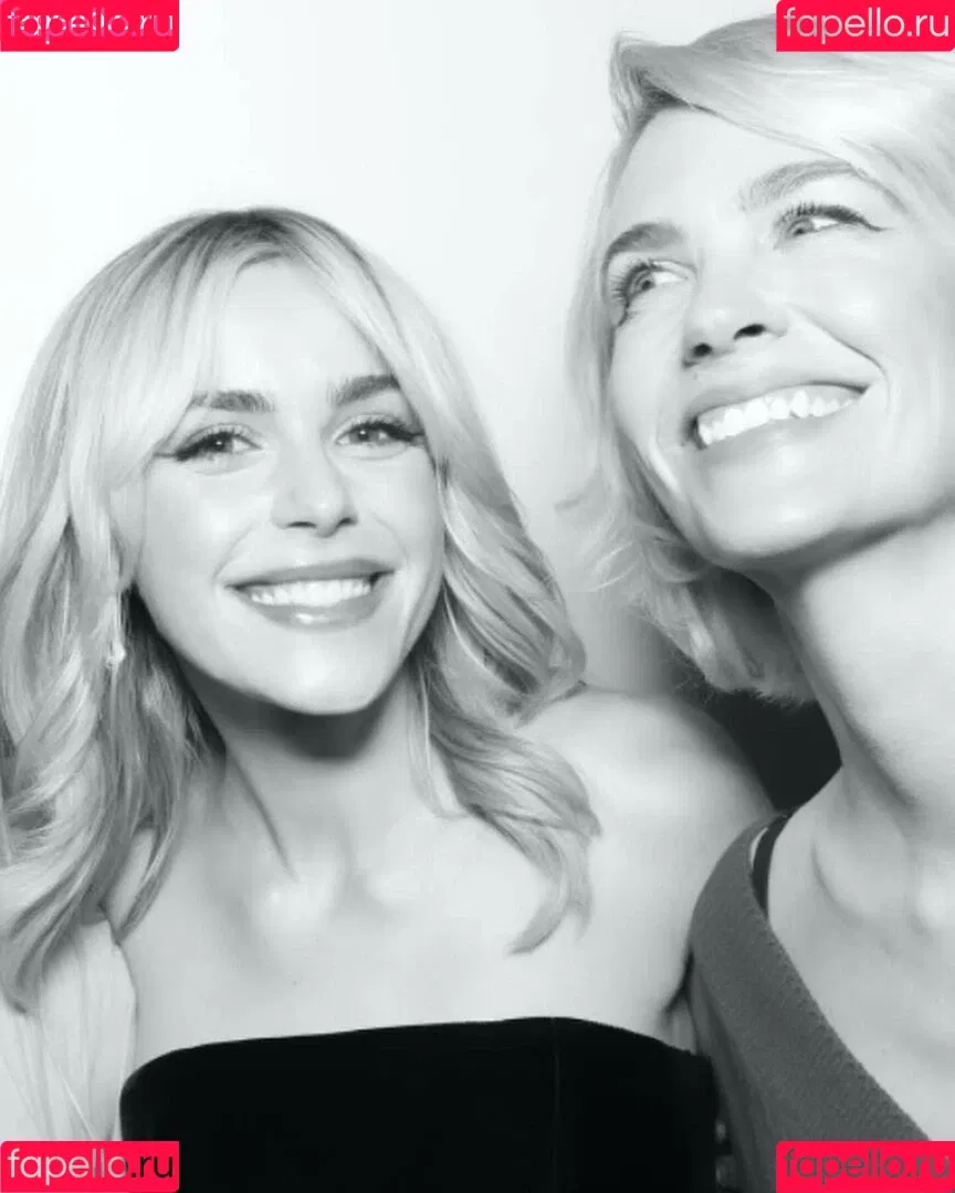 AdventuresSabrina / Kiernan Shipka / kiernanshipka Onlyfans Photo Gallery 