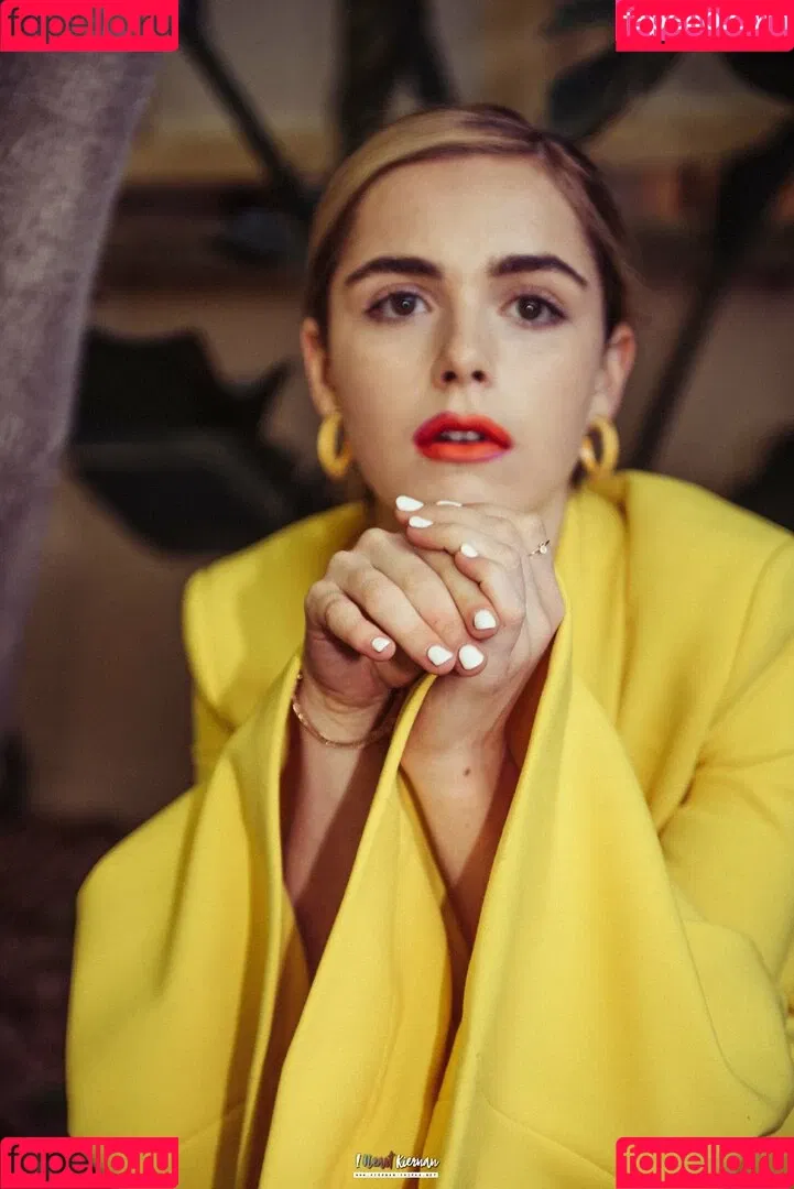 AdventuresSabrina / Kiernan Shipka / kiernanshipka Onlyfans Photo Gallery 