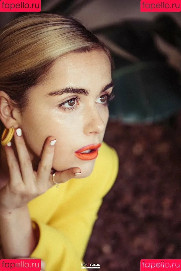 AdventuresSabrina / Kiernan Shipka / kiernanshipka Onlyfans Photo Gallery 