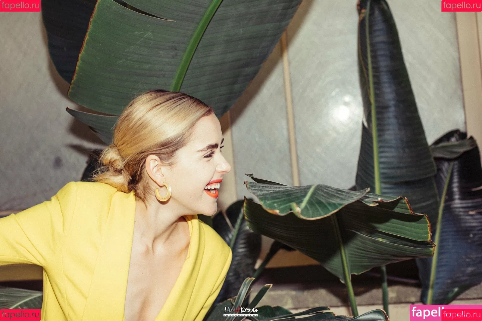 AdventuresSabrina / Kiernan Shipka / kiernanshipka Onlyfans Photo Gallery 