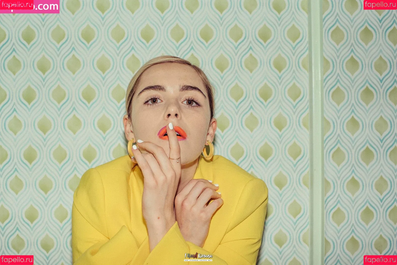AdventuresSabrina / Kiernan Shipka / kiernanshipka Onlyfans Photo Gallery 