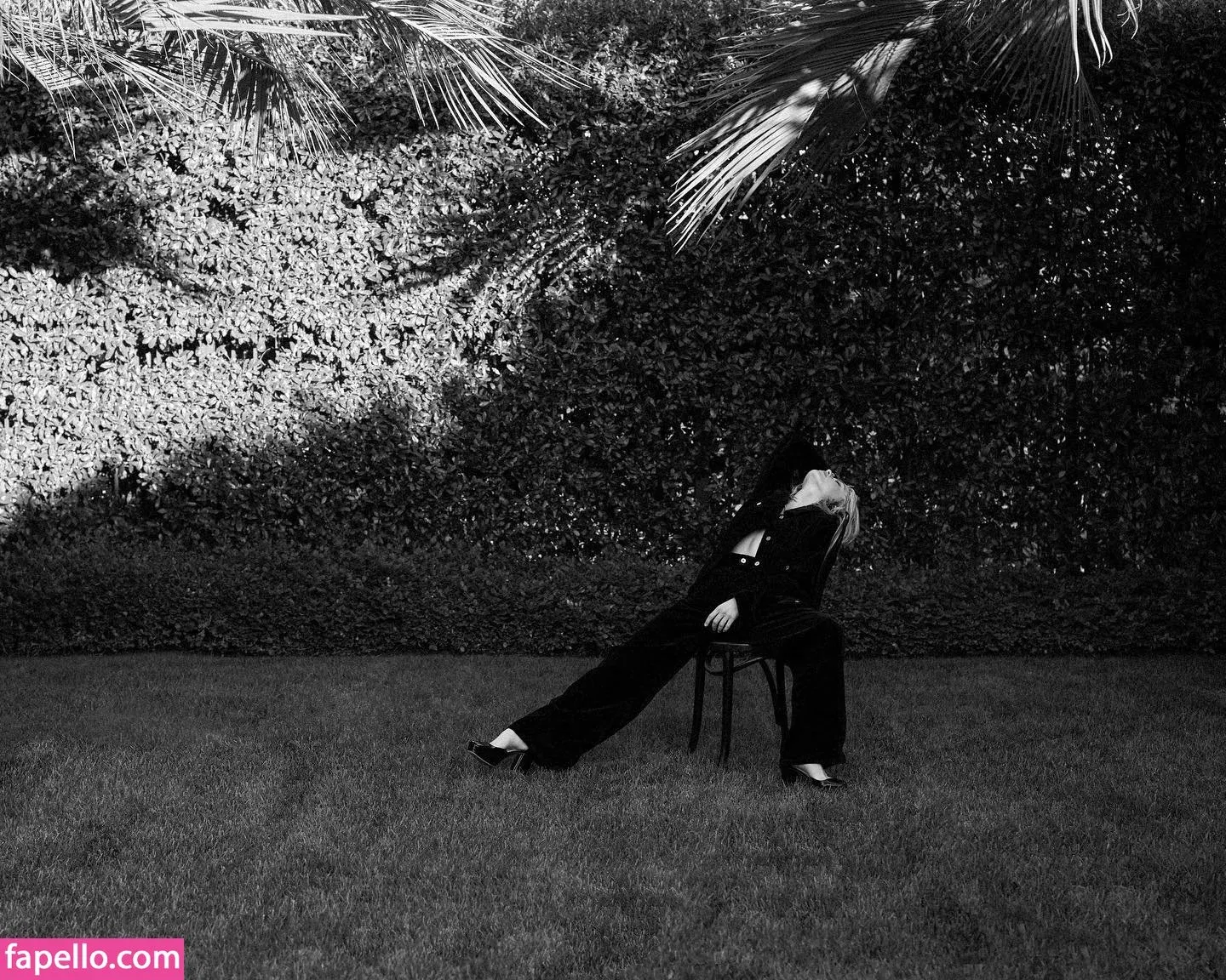 AdventuresSabrina / Kiernan Shipka / kiernanshipka Onlyfans Photo Gallery 