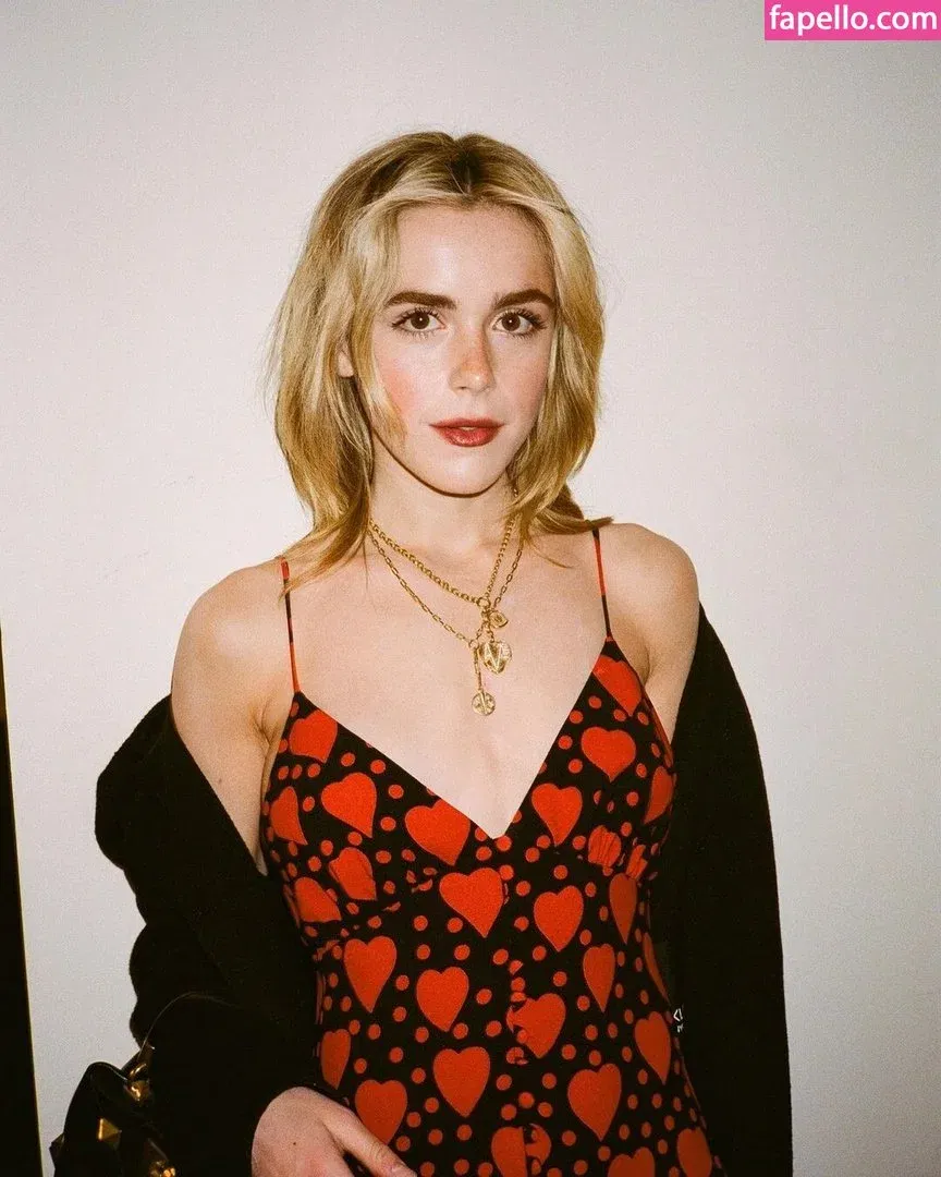AdventuresSabrina / Kiernan Shipka / kiernanshipka Onlyfans Photo Gallery 