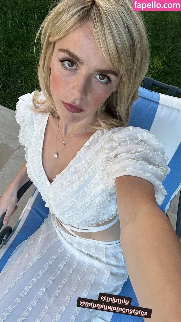 AdventuresSabrina / Kiernan Shipka / kiernanshipka Onlyfans Photo Gallery 