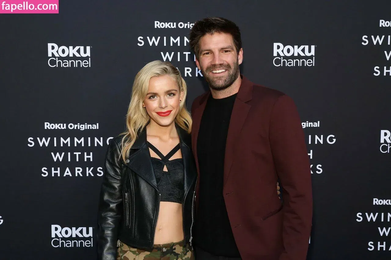 AdventuresSabrina / Kiernan Shipka / kiernanshipka Onlyfans Photo Gallery 