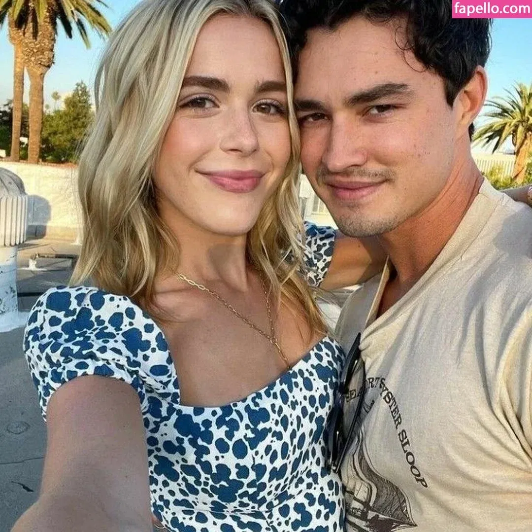 AdventuresSabrina / Kiernan Shipka / kiernanshipka Onlyfans Photo Gallery 