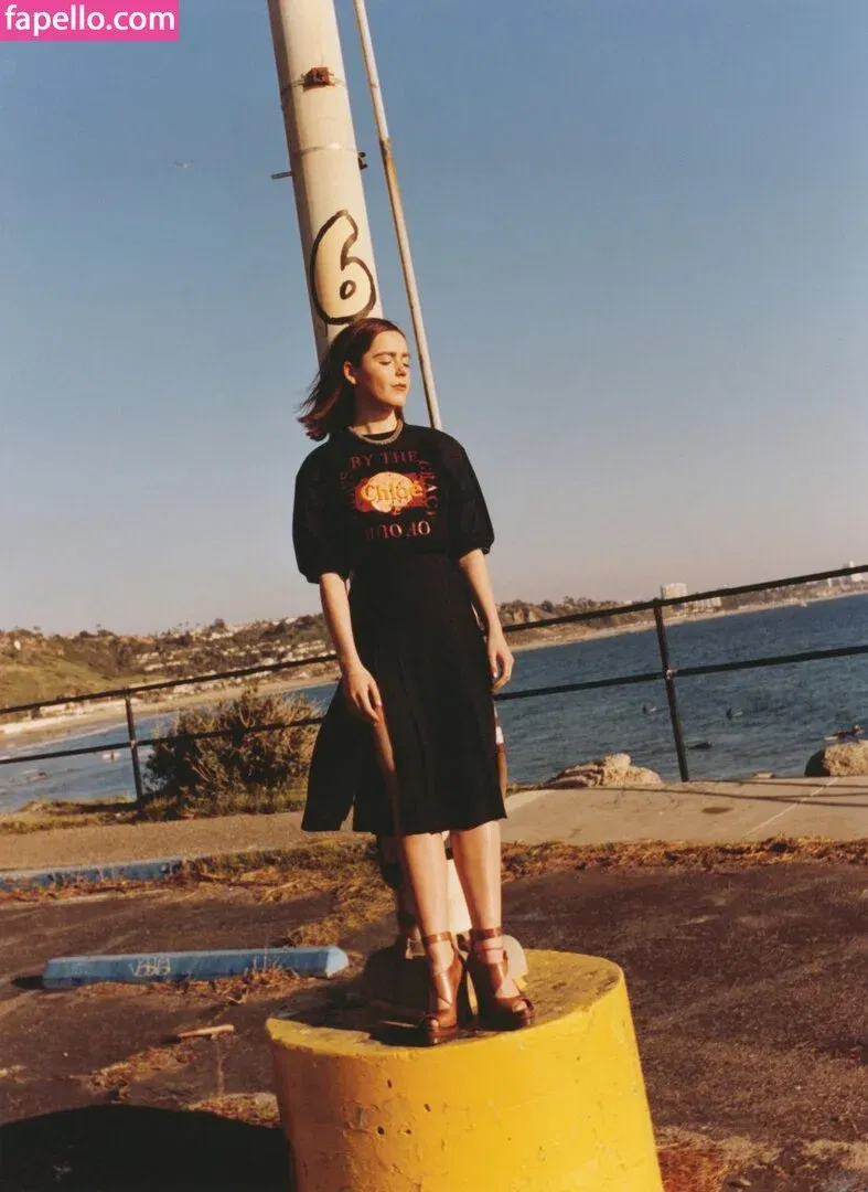 AdventuresSabrina / Kiernan Shipka / kiernanshipka Onlyfans Photo Gallery 