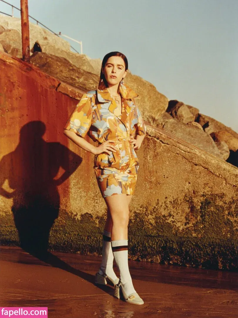 AdventuresSabrina / Kiernan Shipka / kiernanshipka Onlyfans Photo Gallery 